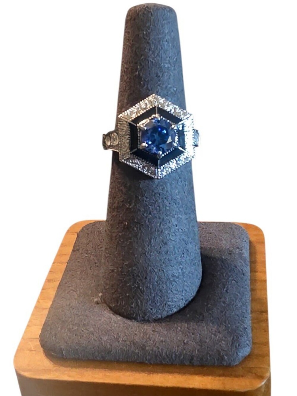 Nwt Sassified Boutique Blue Sapphire Crystal Hexagon Halo Ring - Women Jewelry